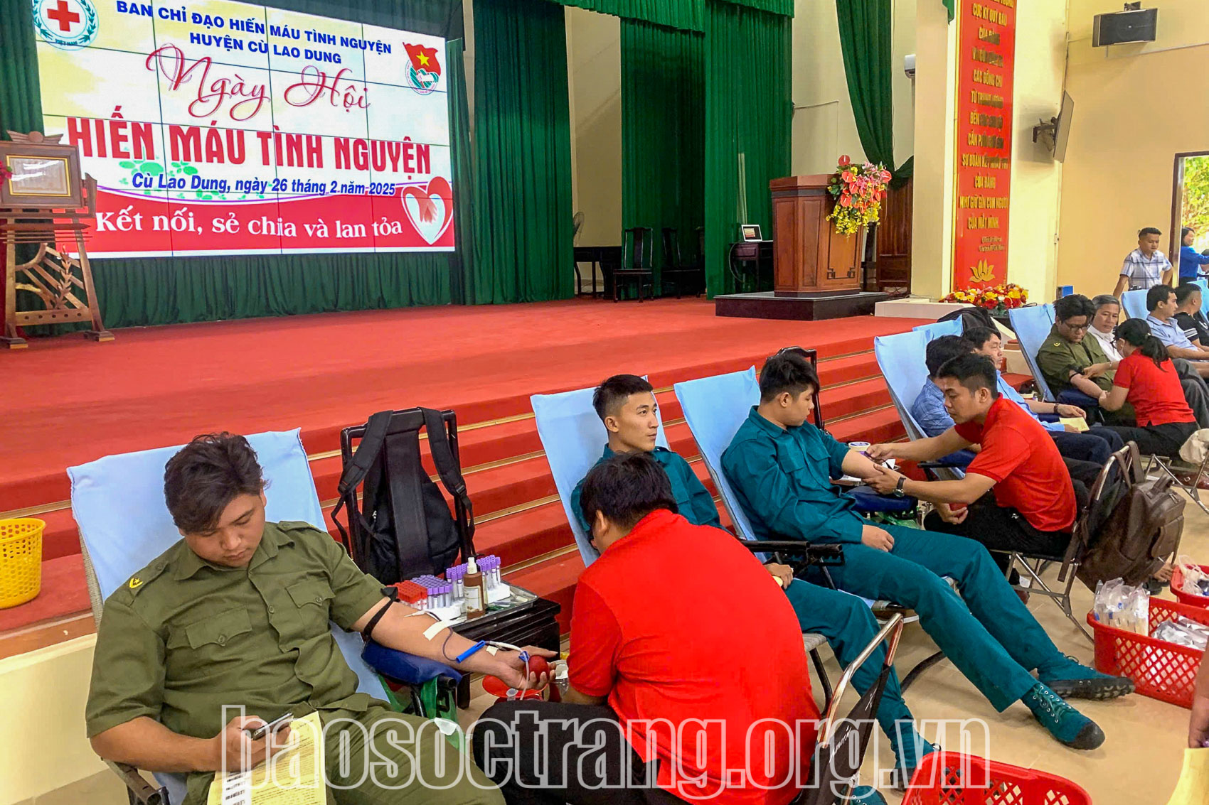 Thu về 239 đơn vị máu tại Ngày hội hiến máu tình nguyện huyện Cù Lao Dung