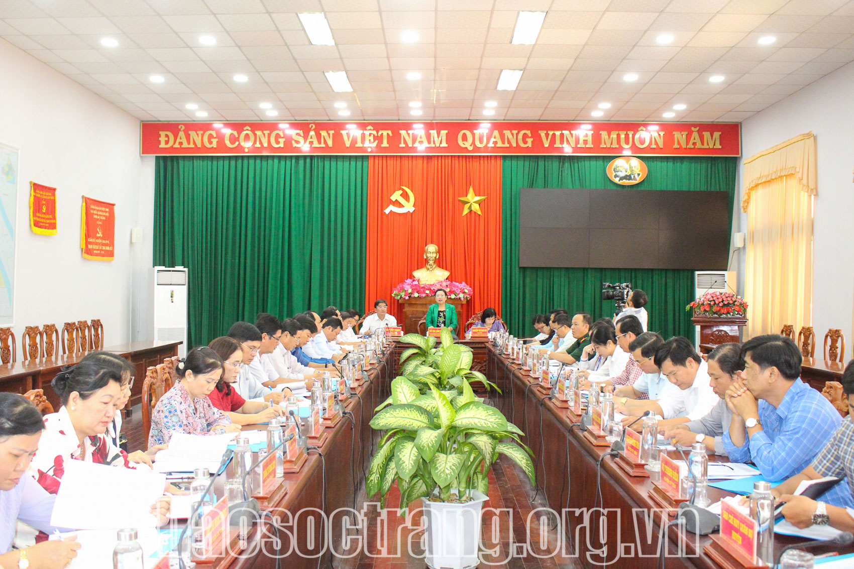 Huyện Long Phú tích cực xây dựng Đảng bộ và hệ thống chính trị