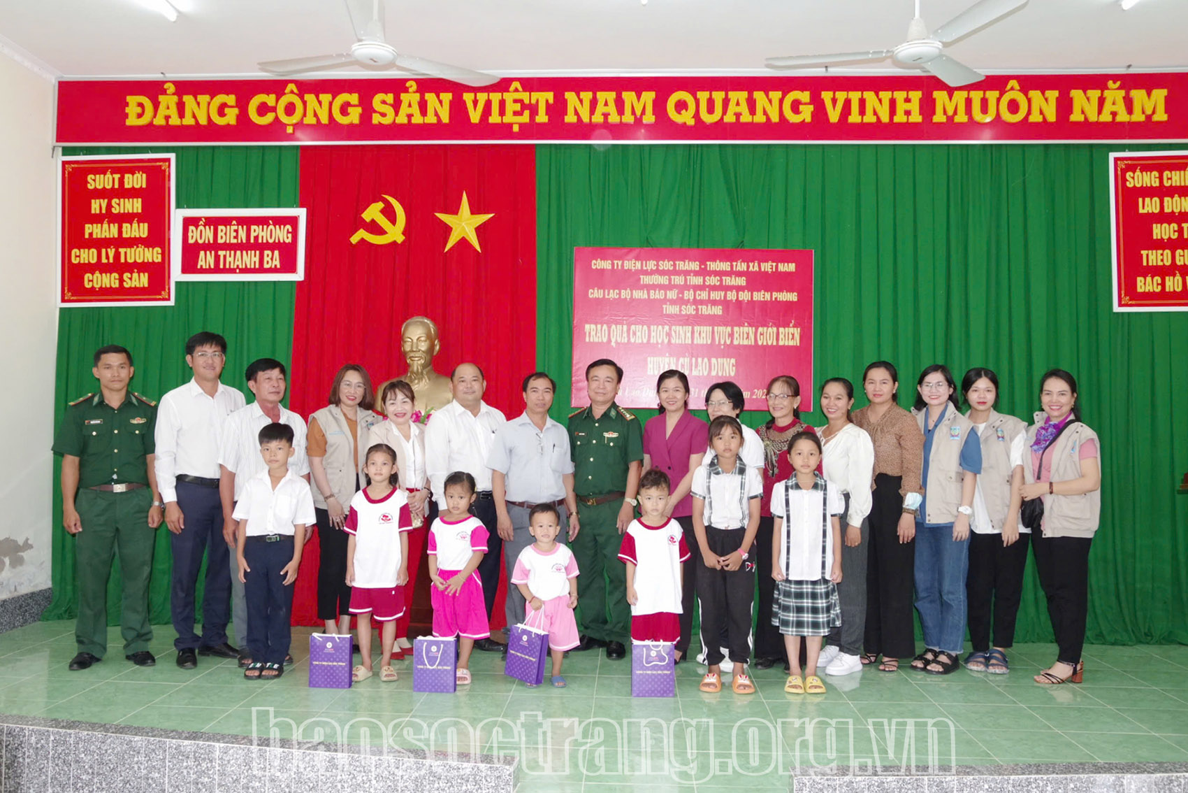 Câu lạc bộ Nhà báo nữ cùng hành trình kết nối an sinh xã hội