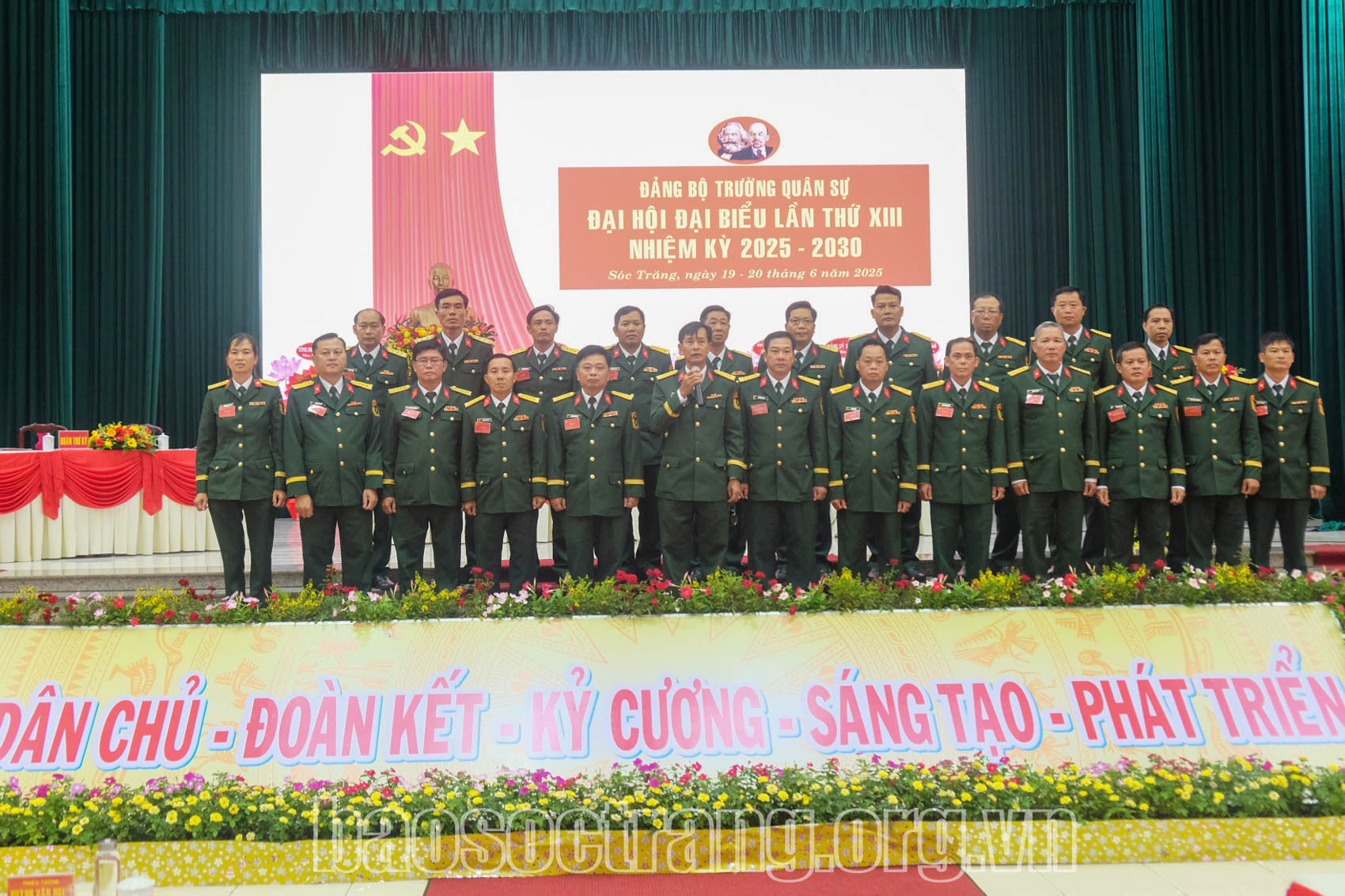 Đại hội đại biểu Trường Quân sự Quân khu 9 lần thứ XIII, nhiệm kỳ 2025 - 2030: Dân chủ - Đoàn kết - Kỷ cương - Sáng tạo - Phát triển