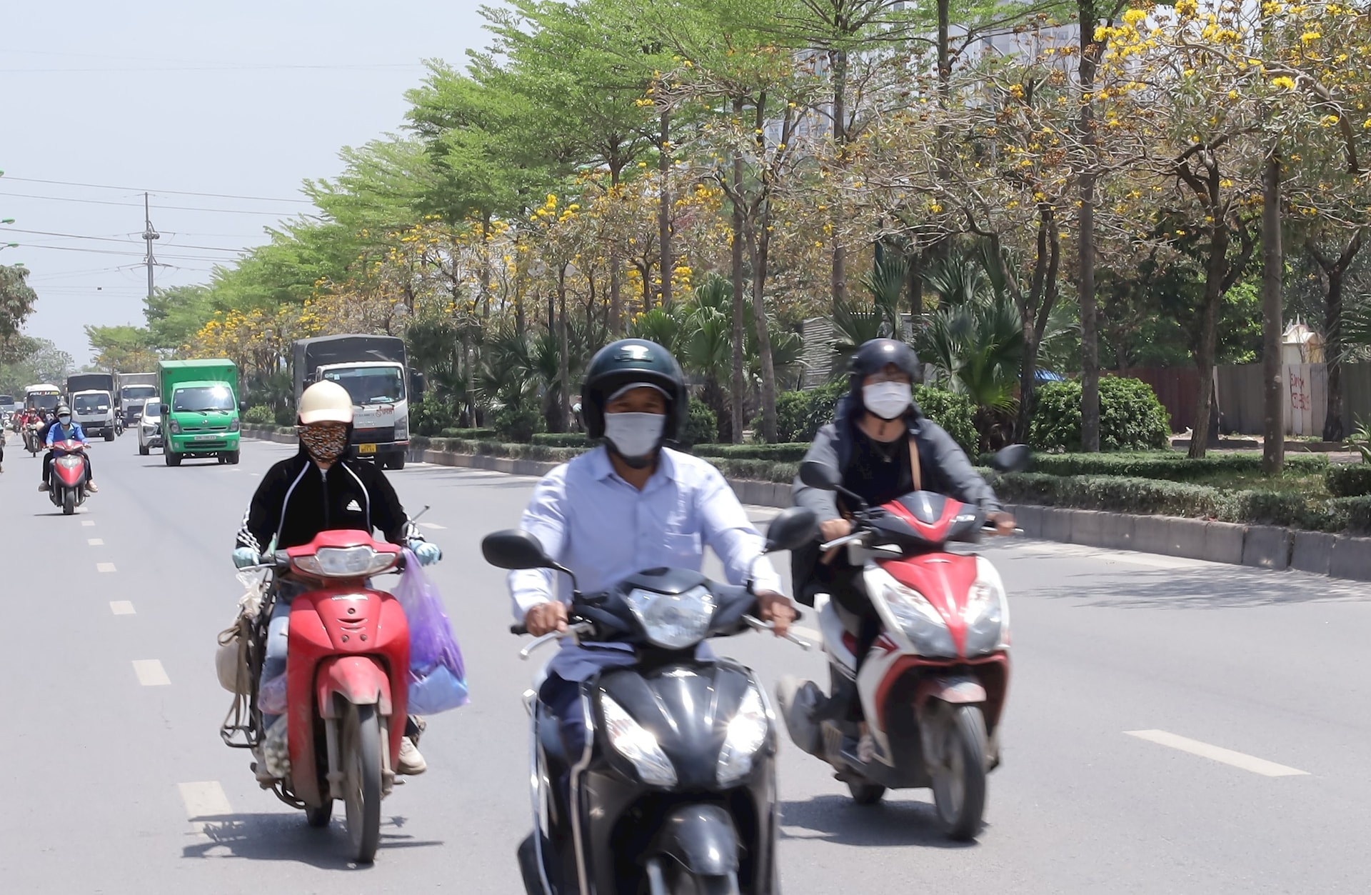 Chăm sóc sức khỏe khi thời tiết nắng nóng tại cơ sở khám chữa bệnh