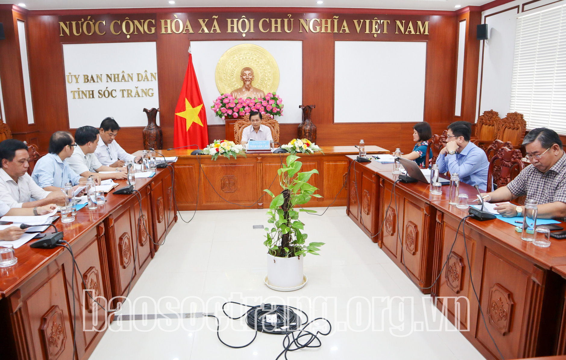 Tháo gỡ khó khăn trong khai thác cát phục vụ dự án cao tốc