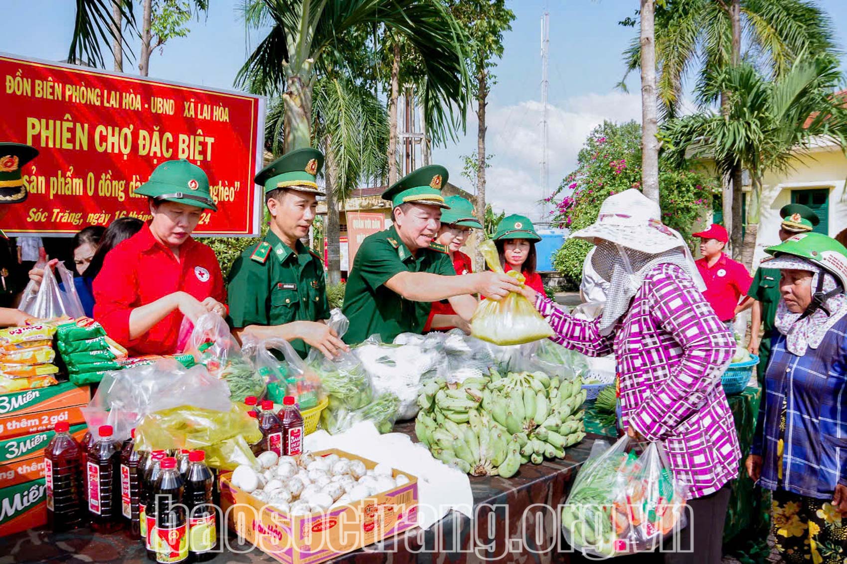 “Gian hàng 0 đồng dành cho người nghèo” - ý nghĩa nhân văn mô hình học tập và làm theo Bác