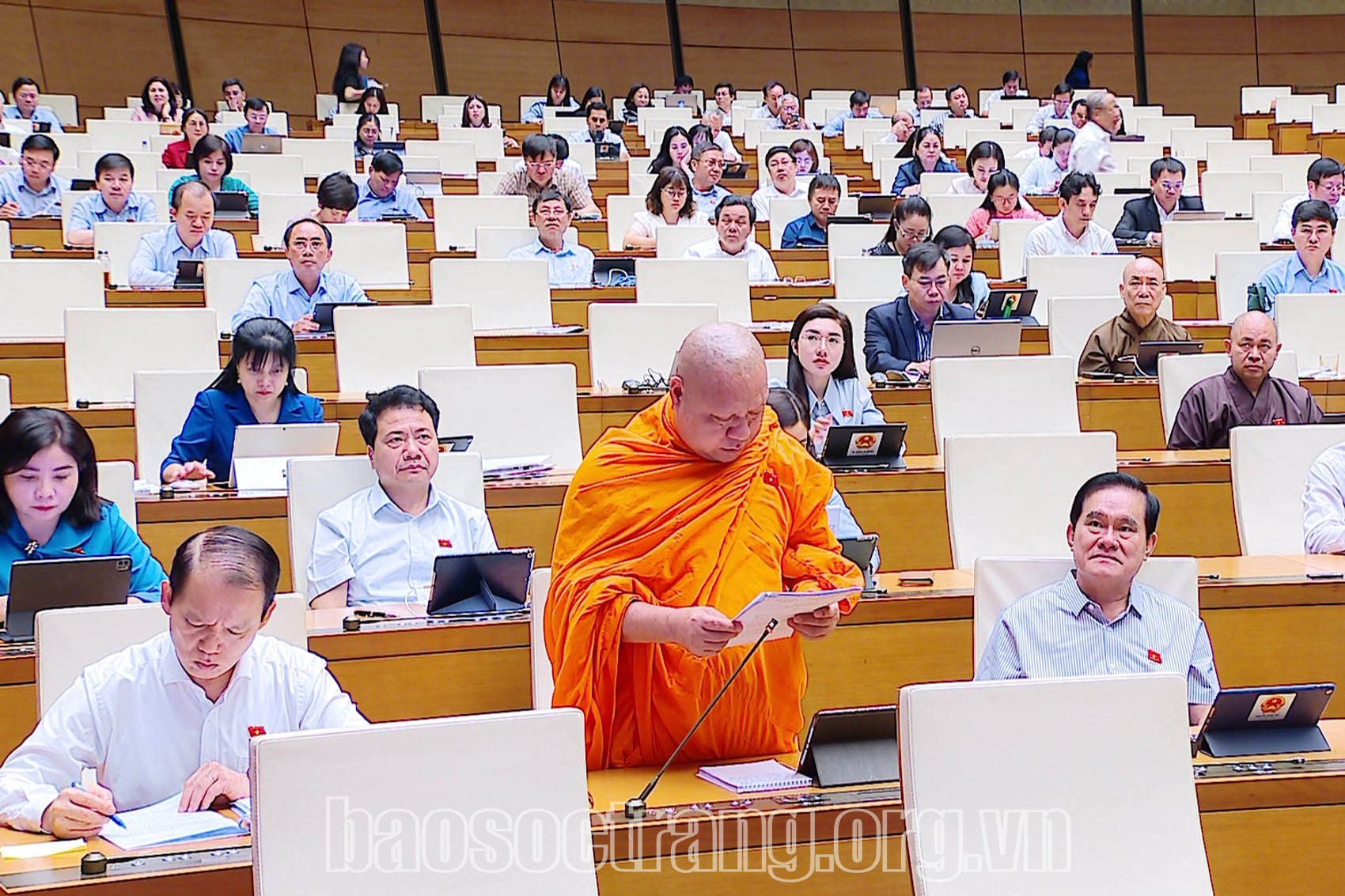 Đại biểu Quốc hội tỉnh Sóc Trăng đóng góp cho nghị quyết của Quốc hội